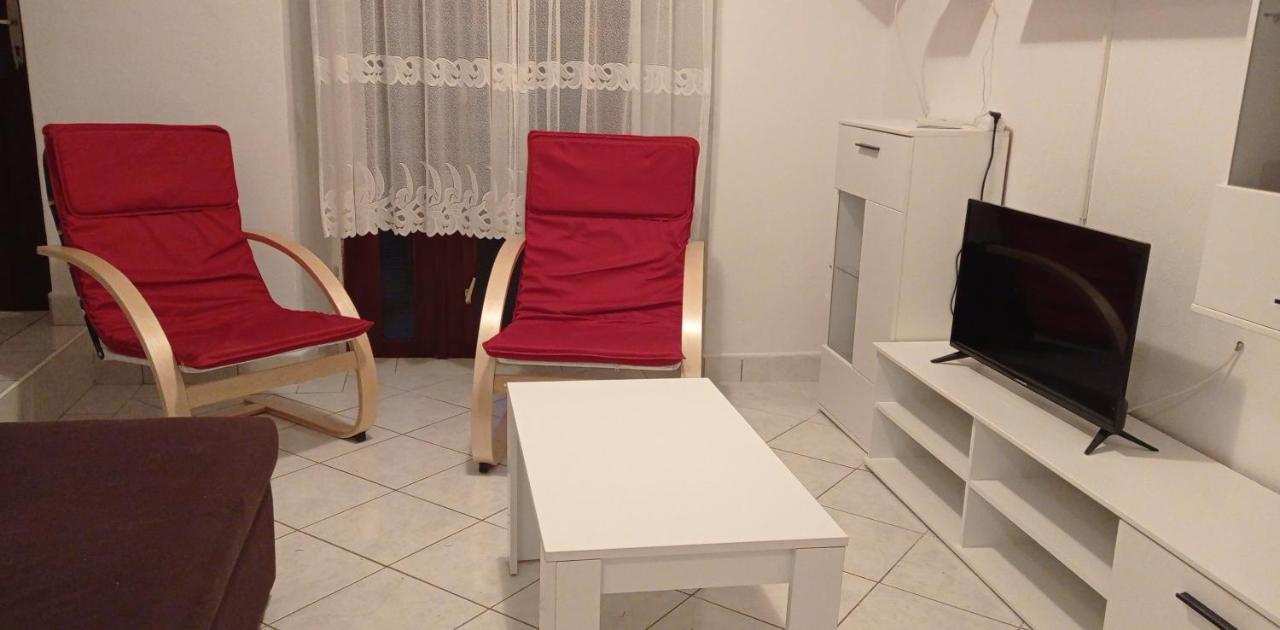 Apartments Tatjana Martinscica  Ngoại thất bức ảnh