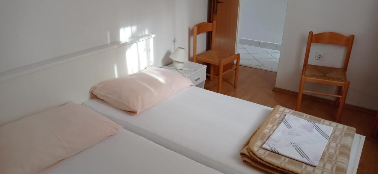 Apartments Tatjana Martinscica  Ngoại thất bức ảnh