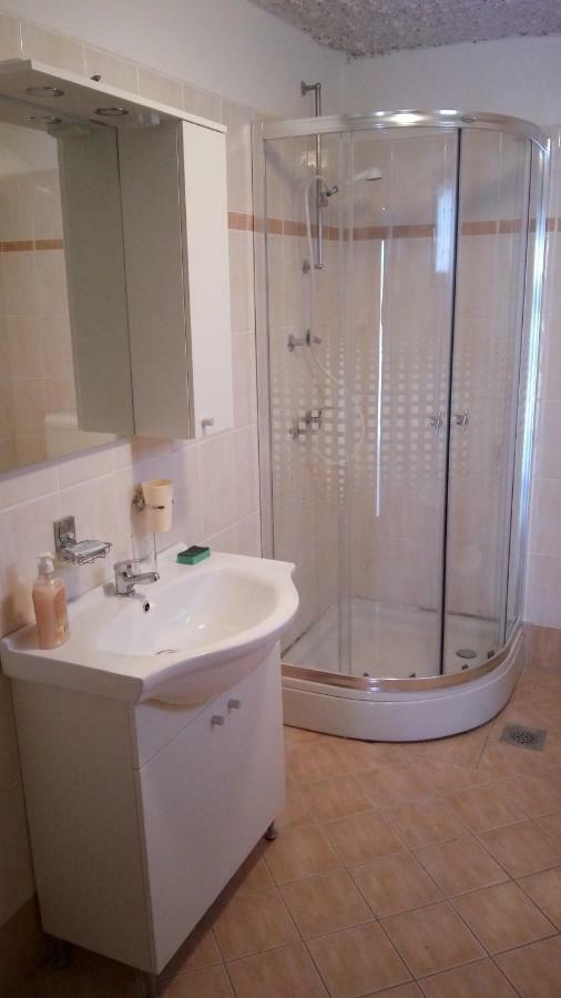 Apartments Tatjana Martinscica  Ngoại thất bức ảnh